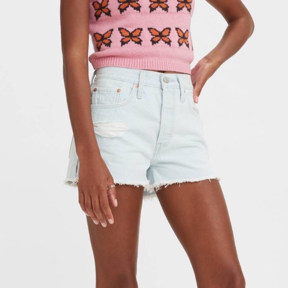 Levi’s 501 High Rise Shorts - Light Wash Indigo